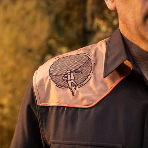 rsvlts-indiana-jones-indiana-jones-adventure-awaits-roper-short-sleeve-shirt