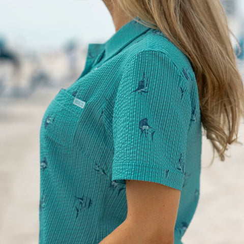 rsvlts-rsvlts-womens-short-sleeve-shirt-sailfish-womens-stretch-seersucker-short-sleeve-shirt